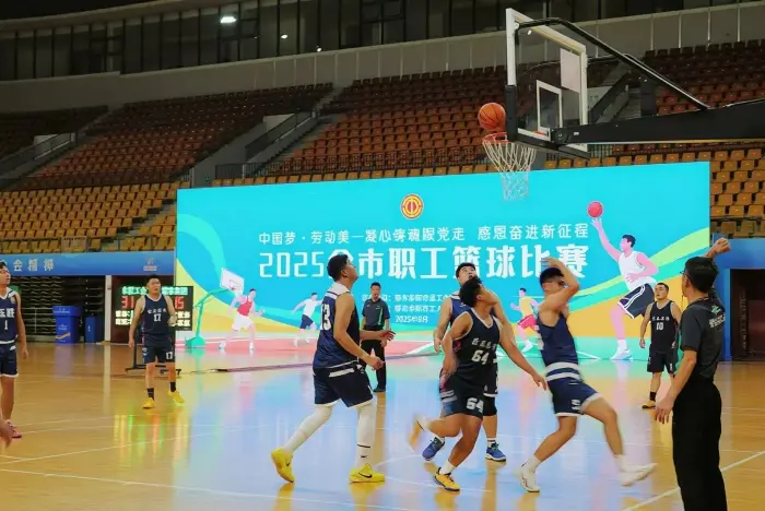 不仅展现鄂, 激情