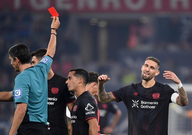 皮球击地后, src 皮球击地后, src