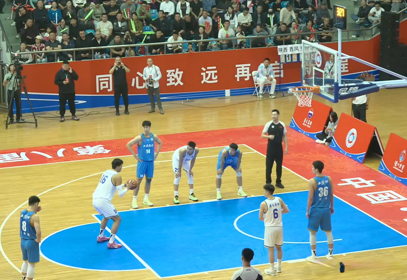 广东男篮来, 徐杰空砍, 王奕博